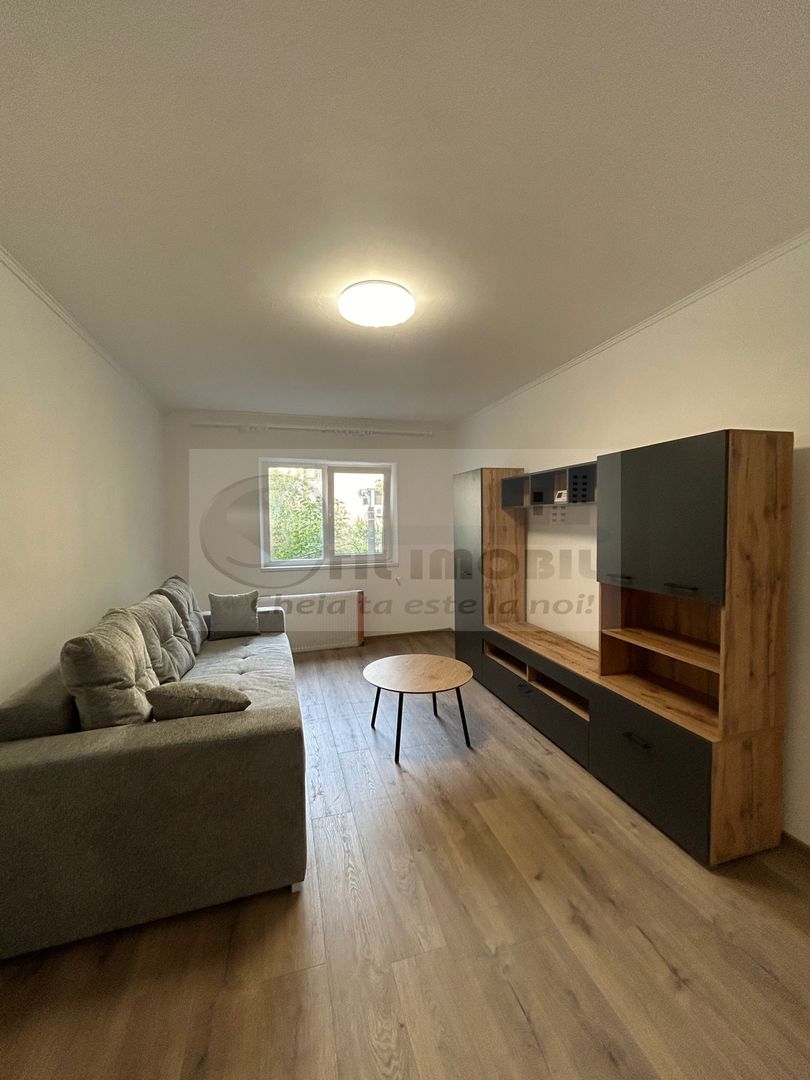 Apartament 3 Camere Decomandat – Zona Păcurari-600 euro - Poză 1