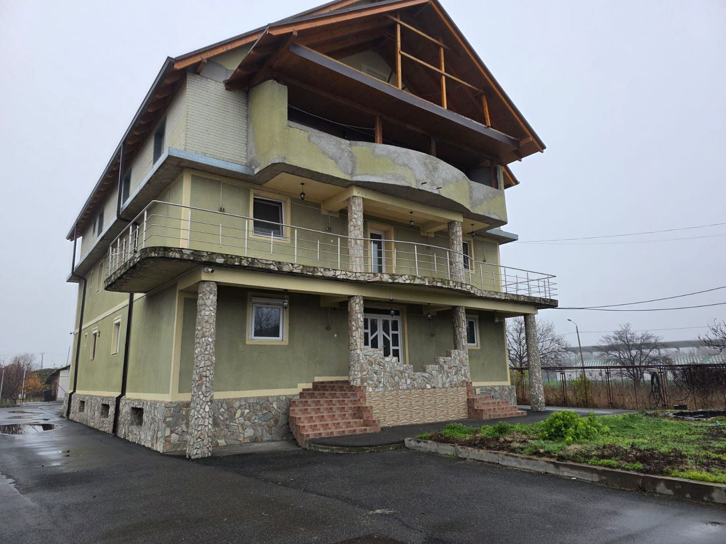 COMISION 0% | Vila 32 camere |Mircea cel Batran|Cazare muncitori|Azil - Poză 2