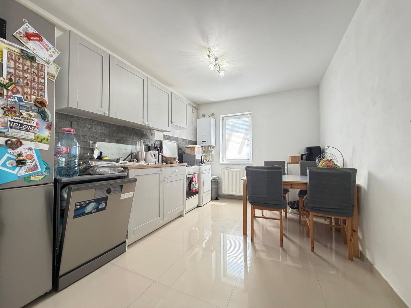Apartament 3 camere decomandat, etajul 1,  Selimbar - Poză 4