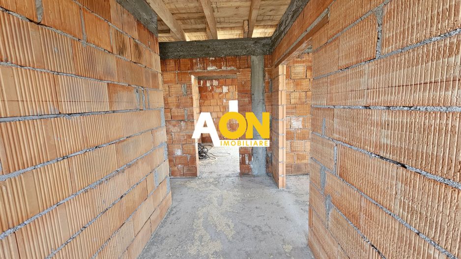 Casa 4 camere, 540 mp teren, predare la cheie, Cetate - Poză 2