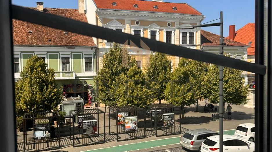 APARTAMENT ULTRACENTRAL 3 CAMERE BULEVARDUL EROILOR - Poză 8