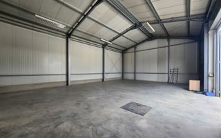 De inchiriat hala noua din panouri sandwich 170mp, Blaj - Poză 2