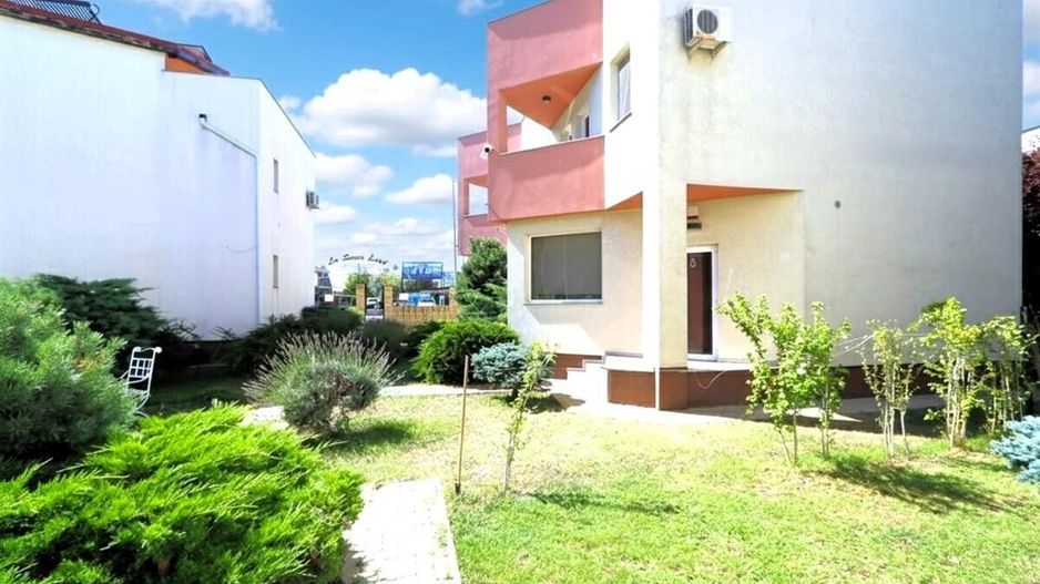 Mamaia Nord - Scoica Land, casa de vacanta la mare, P+1E+Terasa! - Poză 37