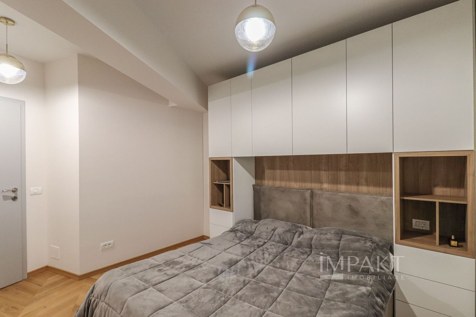 Apartament cu 2 camere ultrafinisat, cu un view deosebit, situat in ansamblul Wings! - Poză 10