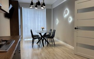 Chirie, apartament, 2 camere, bd. Renașterii Naționale, Râșcani - Poză 1