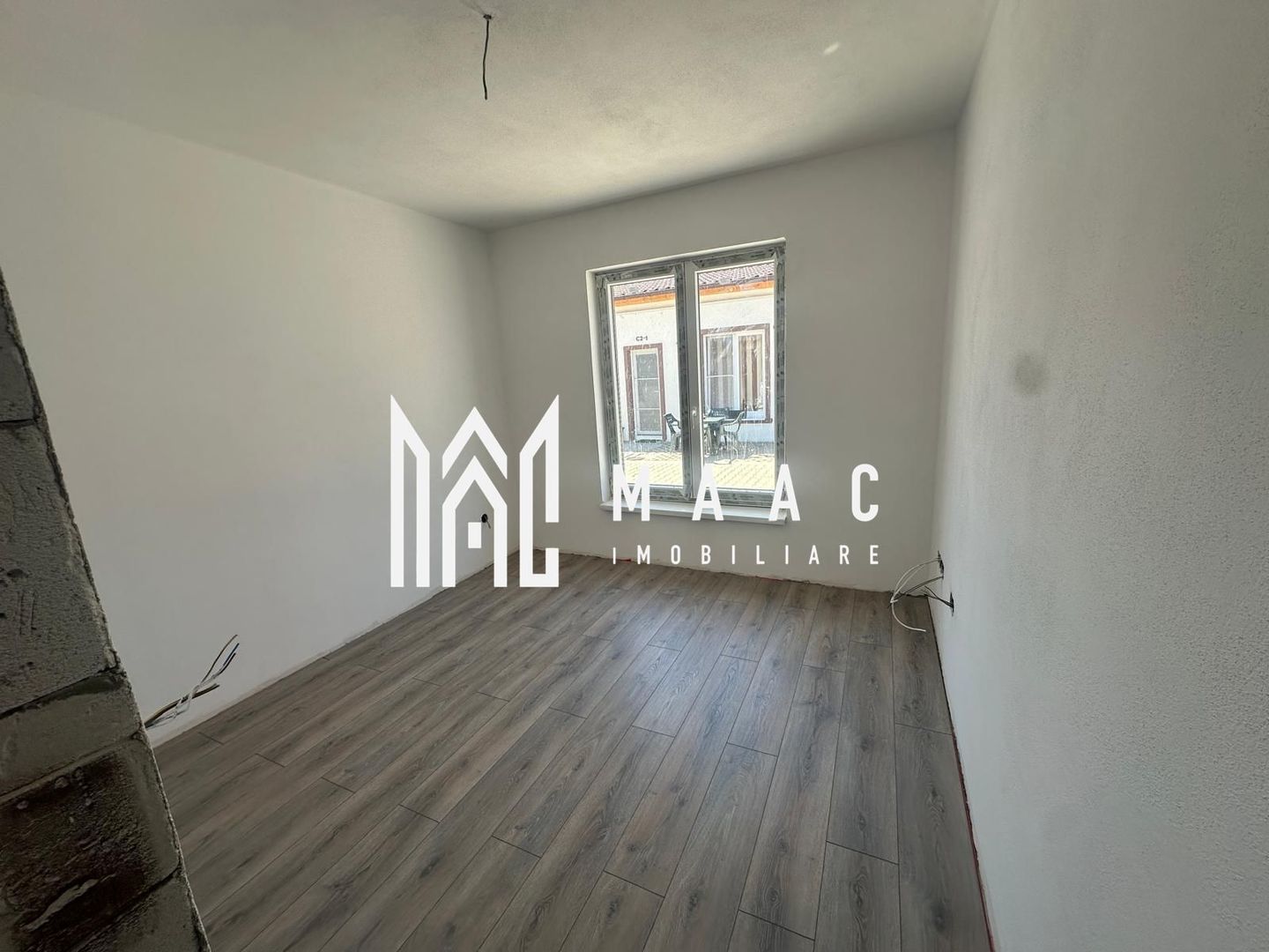 Apartament 3 camere de vânzare Sibiu | Turnișor | curte privată - Poză 1