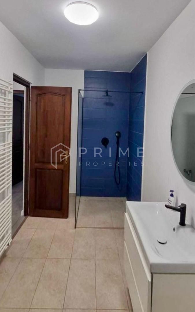 Locuință modernă de închiriat – parcare privată, Ultracentral - Poză 7