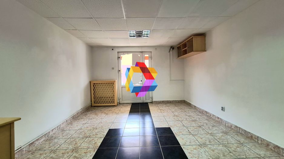 Spatiu comercial de închiriat Brasov - 40 mp # plus-imo.ro - Poză 1