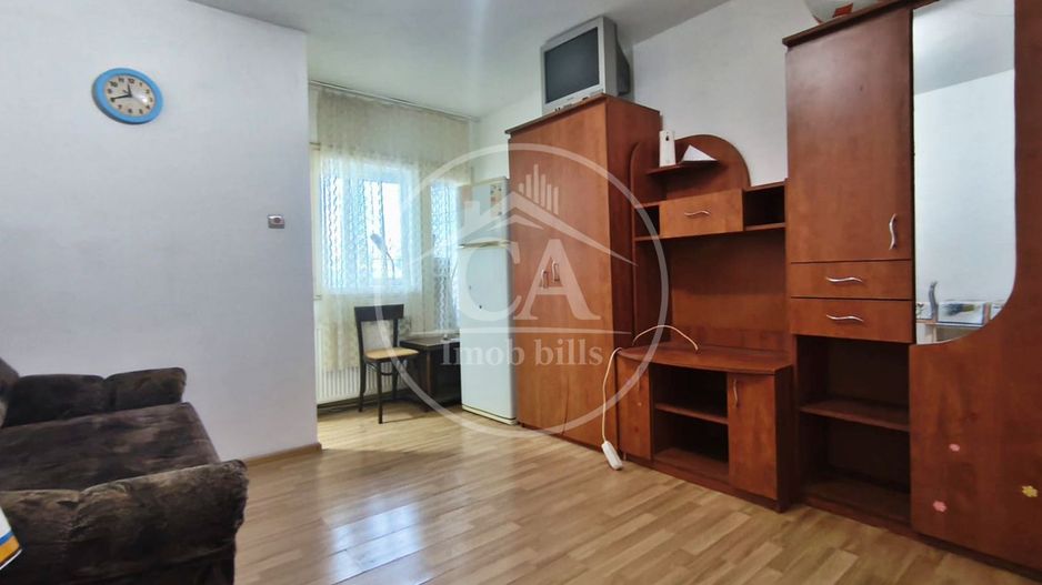 Apartament de vânzare cu 1 camere în zona Rogerius, Oradea - Poză 4