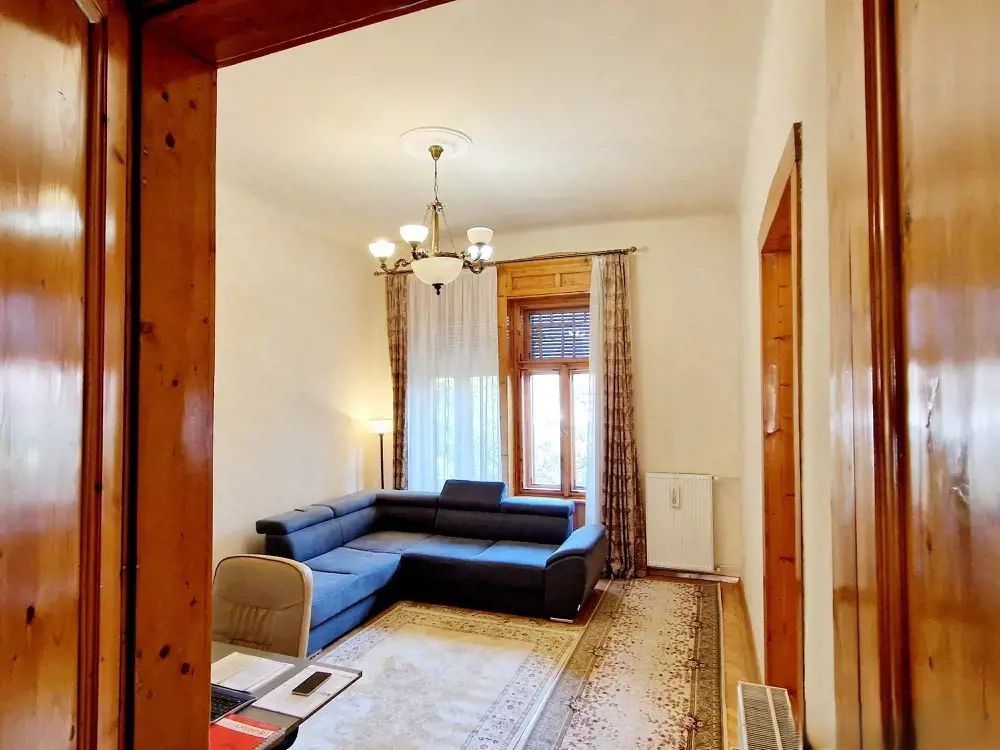 Sinaia | 3 Camere | Cladire Istorica situata pe Malul Begai. - Poză 9