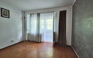 Apartment for Rent – 3 Rooms | Decebal Boulevard | Spacious | Prime Lo - Poză 3