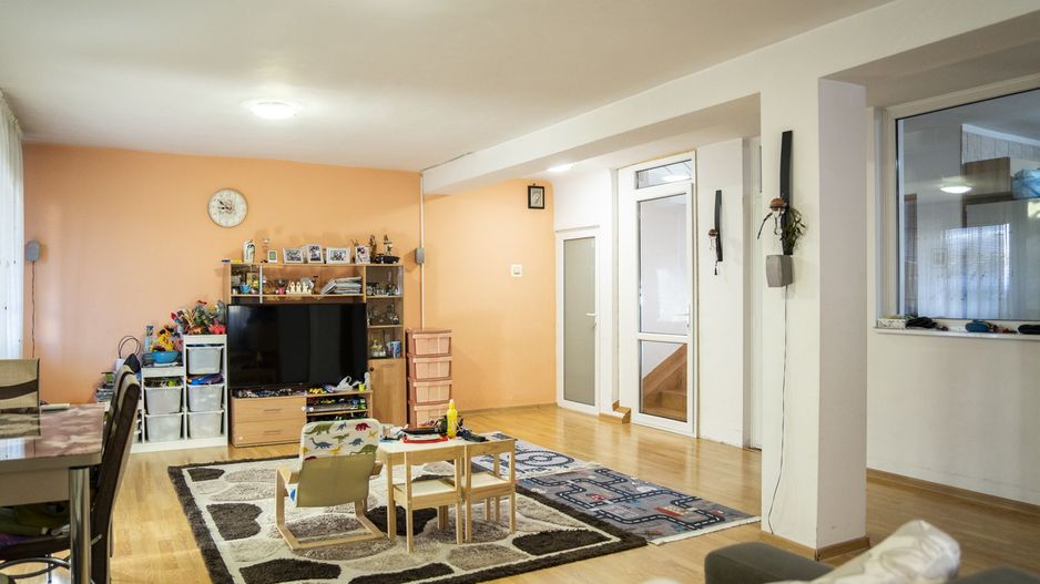 Brancoveanu, S+P+1Et+M(locuibila), 5 camere, garaj, statii metrou, stb - Poză 4