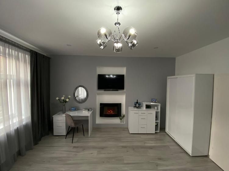 De vânzare apartament central, 2 camere tip Studio - Poză 4