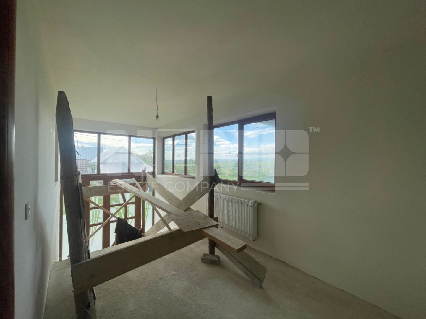 Casă la Rosu | Teren imprejmuit | Priveliste panoramica| Burla - Poză 15