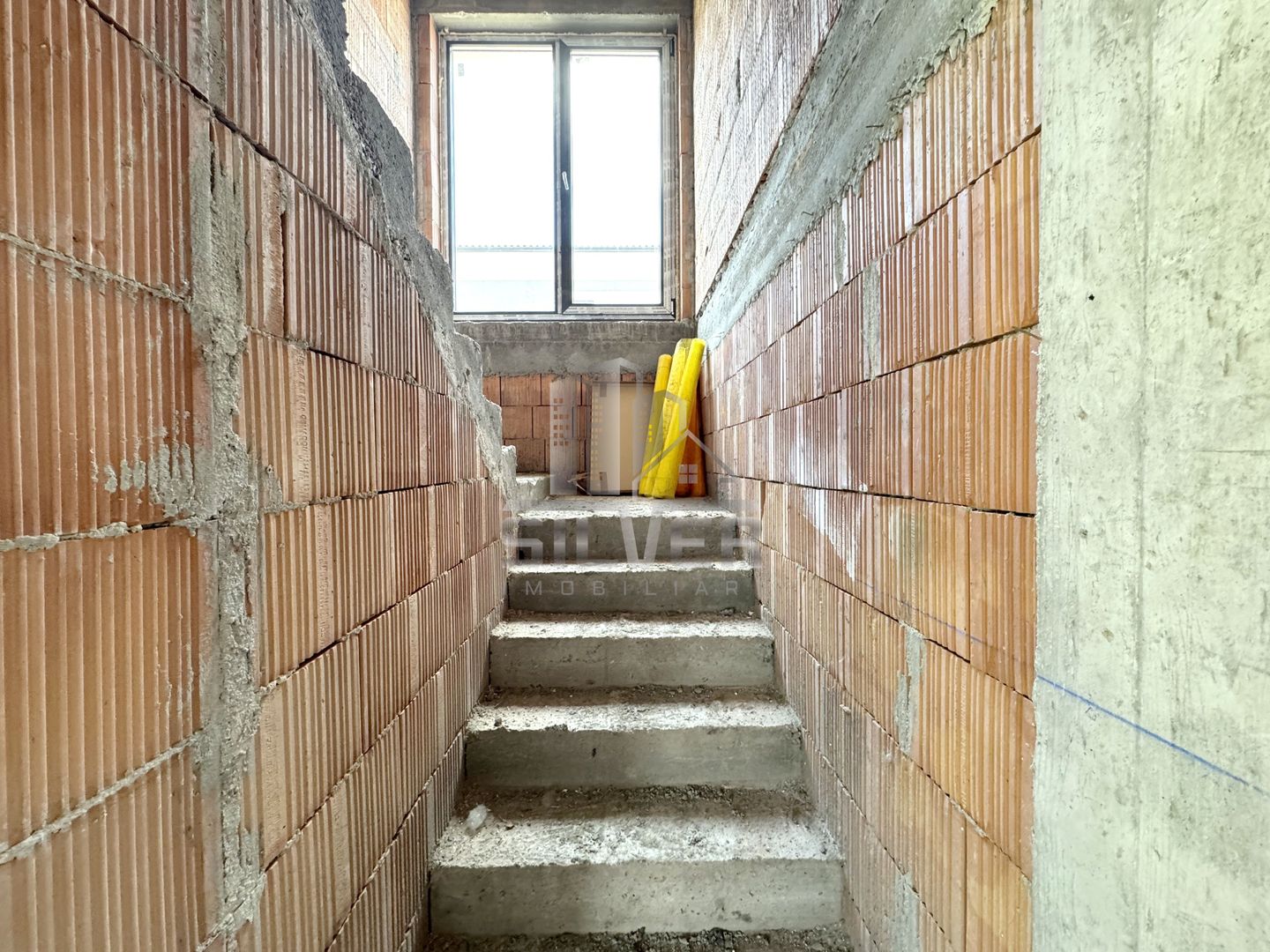 Casa in curs de construire/Teren 450 mp/VANZARE PF. - Poză 15