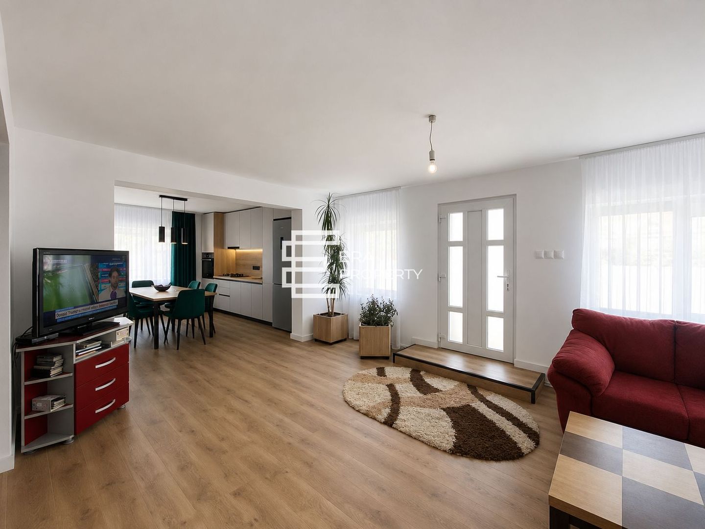 Casă individuală + atelier 150 mp | Teren 812 mp | 2 locuințe | Sibiu - Poză 4