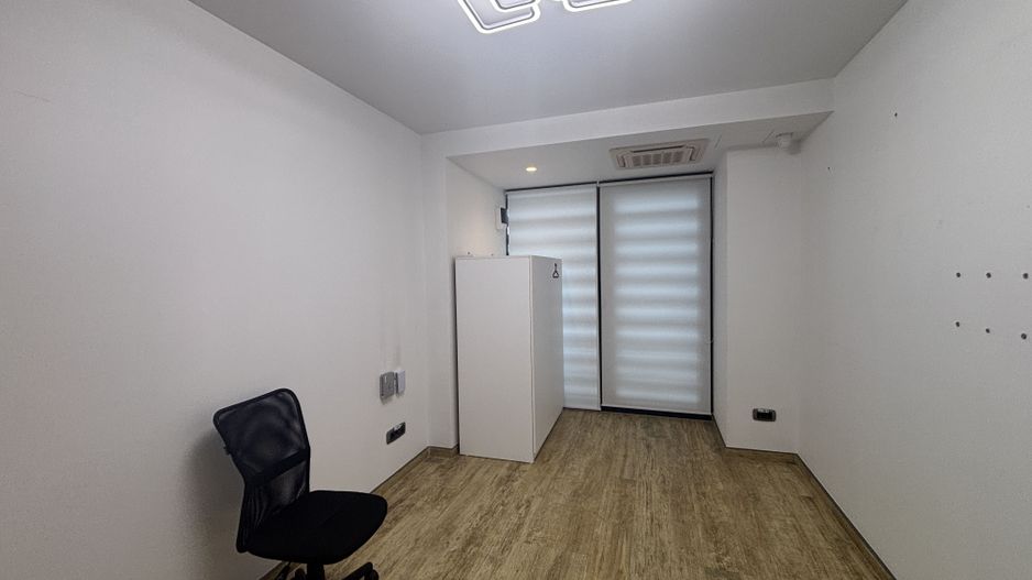 Spațiu de birouri 140 m² de închiriat –– proiect Urban Tractorul - Poză 3
