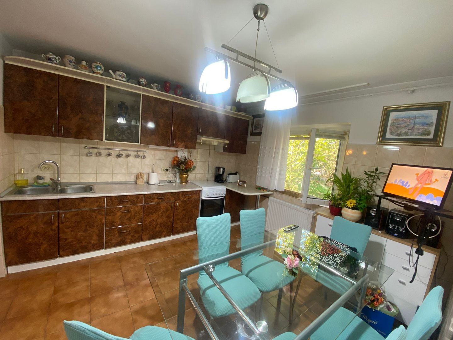 Girocului | 3 Camere | Decomandat | Boxa-spatiu depozitare | Izolat interior - Poză 1