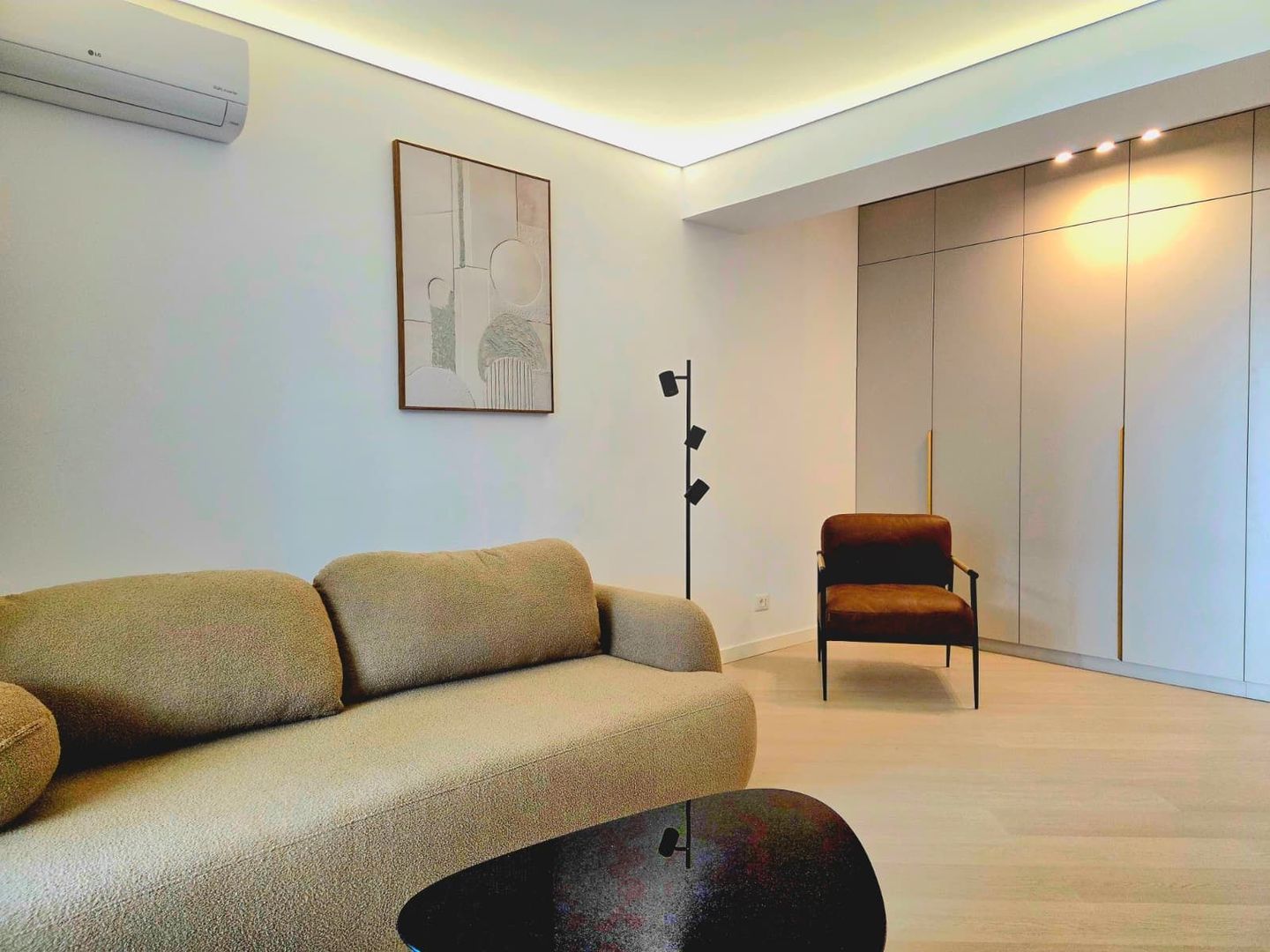 Apartament 2 camere de inchiriat  | Cortina North - Poză 3