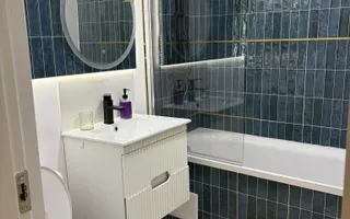 De inchiriat apartament cu 2 camere zona centrala - Poză 23