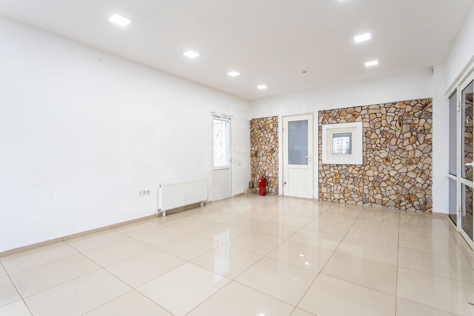 Vânzare, clădire separată, strada Constantin Brâncuși, Botanica - Poză 9