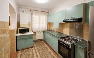 De vânzare apartament 3 camere Arinului - Poză 3