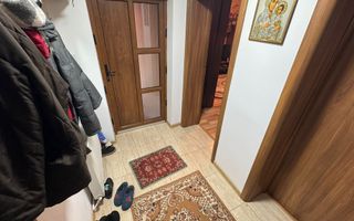 Casă individuală recent renovată, curte mare, GUSTERITA Sibiu - Poză 11