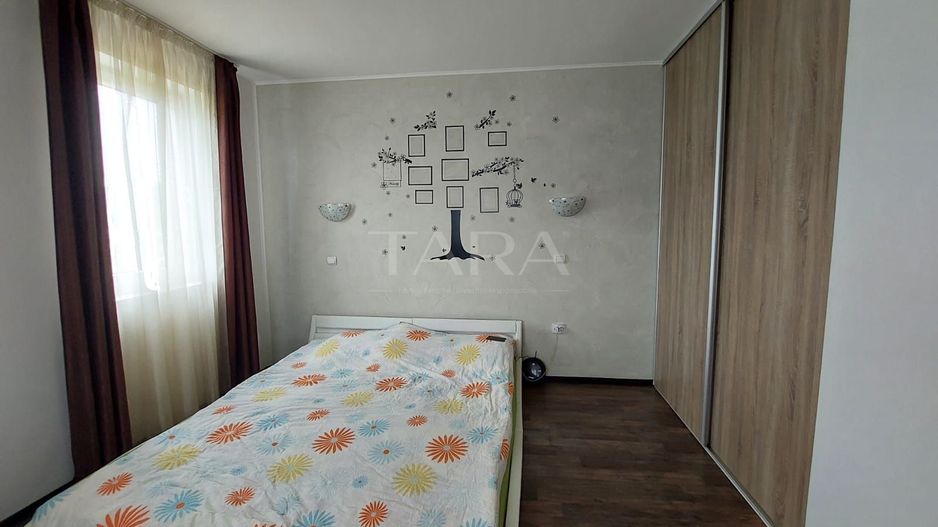 Apartament 2 camere in Floresti. - Poză 1