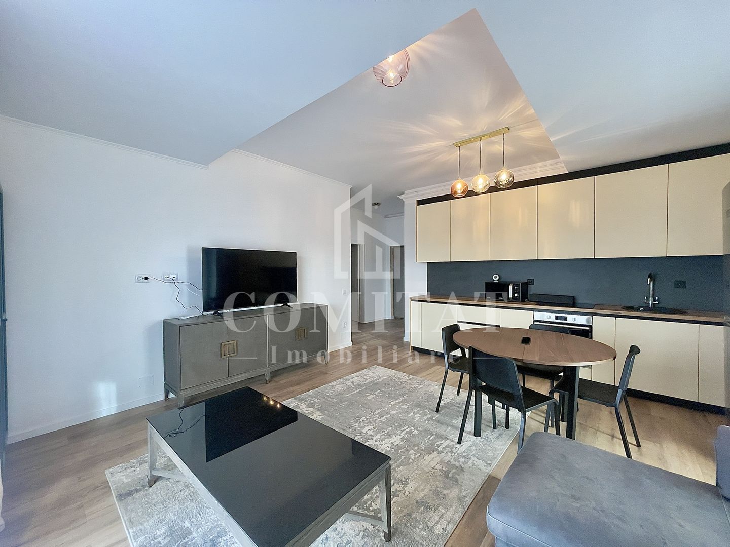 Prima încheiere apartament 3 camere ultramodern zona Eroilor - Poză 2
