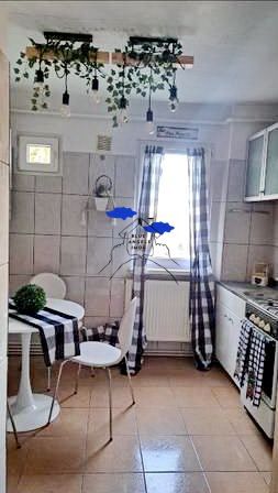 Apartament 2 camere semidecomandat, 50 mp, etaj 4 - Bulevardul Saturn - Poză 4