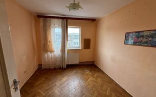 APARTAMENT CU 4 CAMERE ZONA DÂMBU CU 90mp - Poză 4