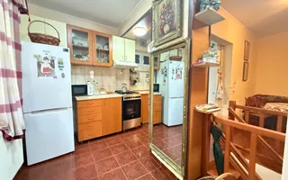 Casuta "bunicii" la 2 pasi de Calea Calarasilor - Poză 12