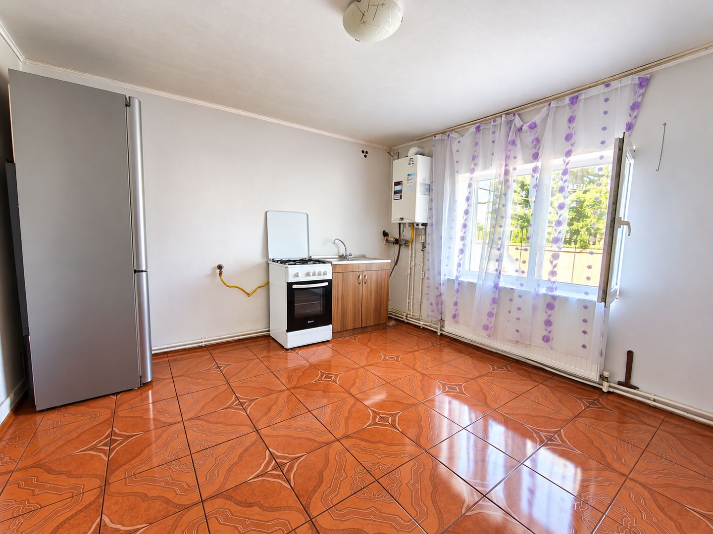 Casa de vanzare | Zona linistita | 3 camere - Poză 10