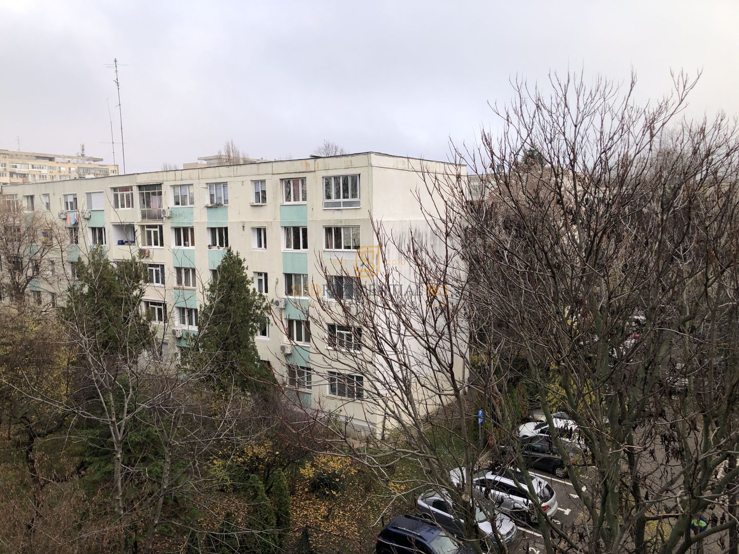 Apartament 2 camere de vânzare, 4/9, zona Obregia-Berceni, Comision 0% - Poză 1