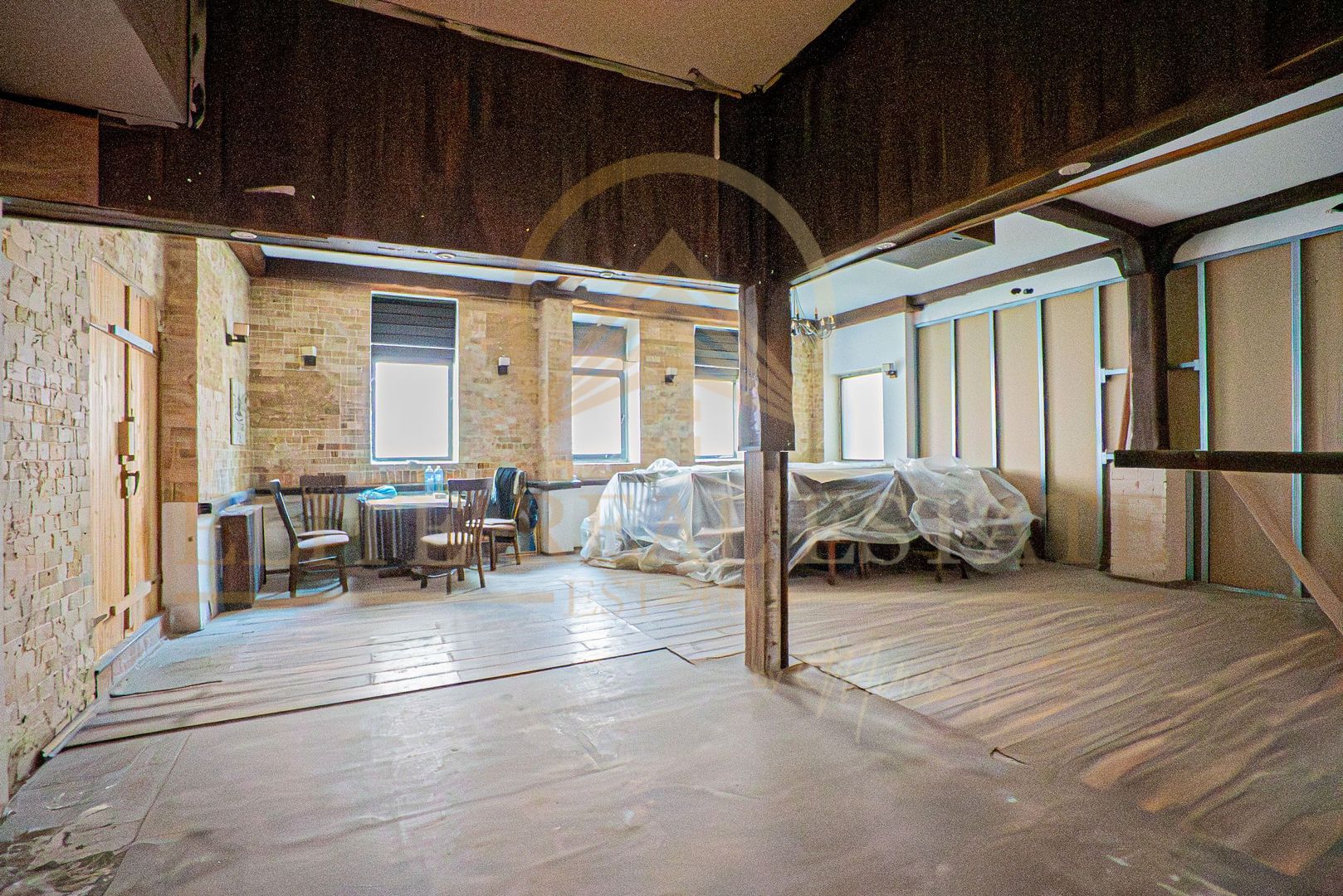 Ultracentral - Proprietate comercială P+M la 200 m de mare. - Poză 14