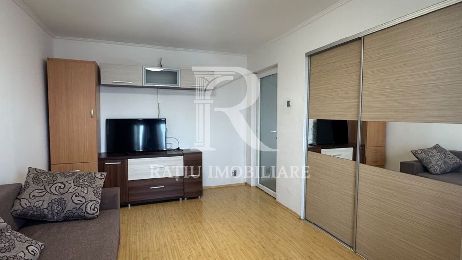 De inchiriat | Apartament cu o camera |  vedere panoramica | Nufarul - Poză 1