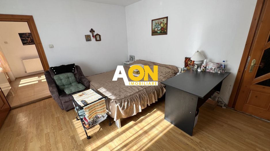 Casa de vanzare pretabila 2 familii, garaj, livada, comuna Pianu - Poză 19