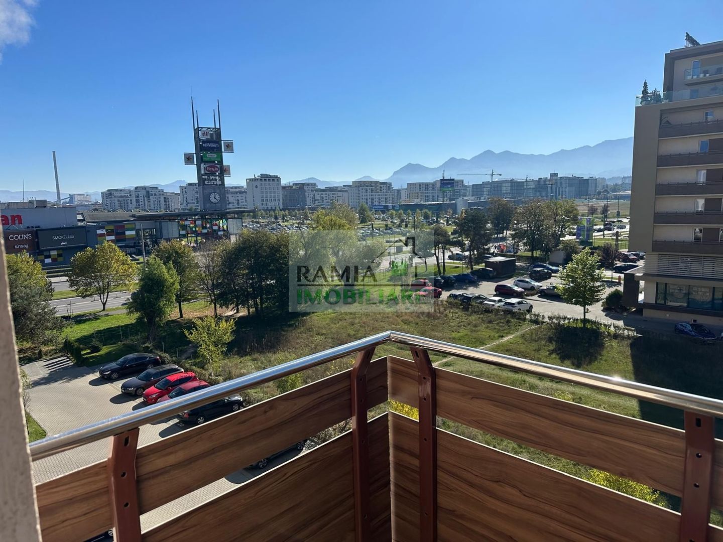 Apartament premium 2 camere, Urban Invest Coresi, Parcare + boxă - Poză 12