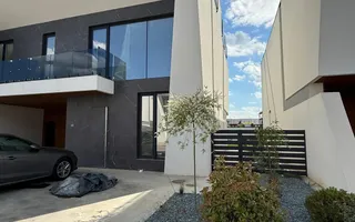 Vila smart personalizabilă cu rooftop și piscină privată – arhitectură - Poză 14