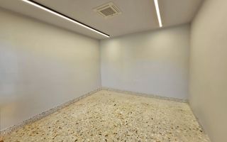 Spatiu de birouri,2 camere, ultracentral, 22 mp - Poză 1