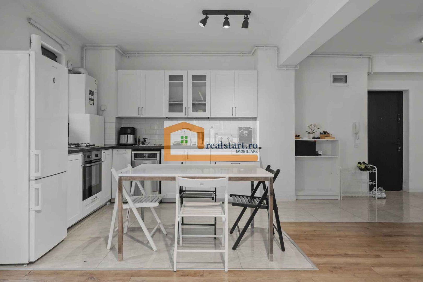 Baneasa, Langa Spitalul Regina Maria, acces lift, curte 22mp, parcare - Poză 5