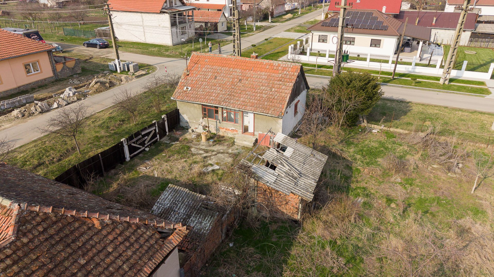 Teren 1.570 mp + casă din cărămidă–zonă liniștită - Poză 19