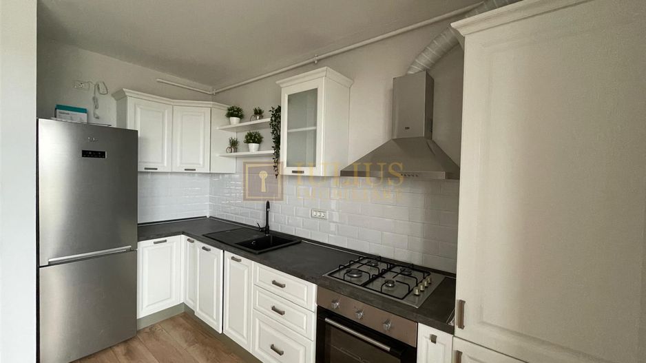 Apartament luminos,  parcare privata - Poză 10