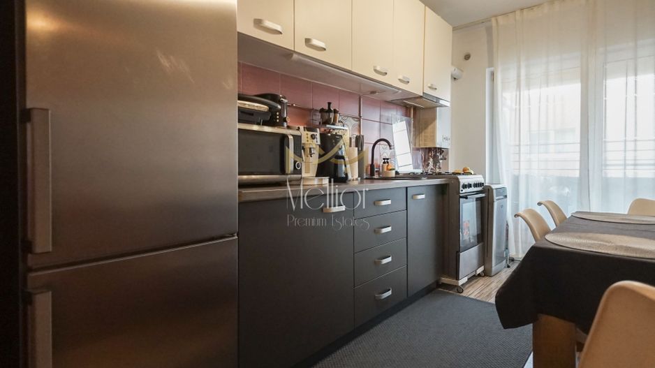 Apartament decomandat, 2 camere, balcon, parcare, Floresti, Somesului - Poză 2