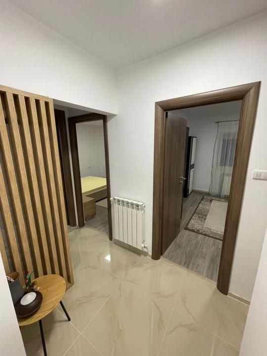 Vanzare Apartament 3 camere, Drumul Sarii Sector 5 - Poză 10