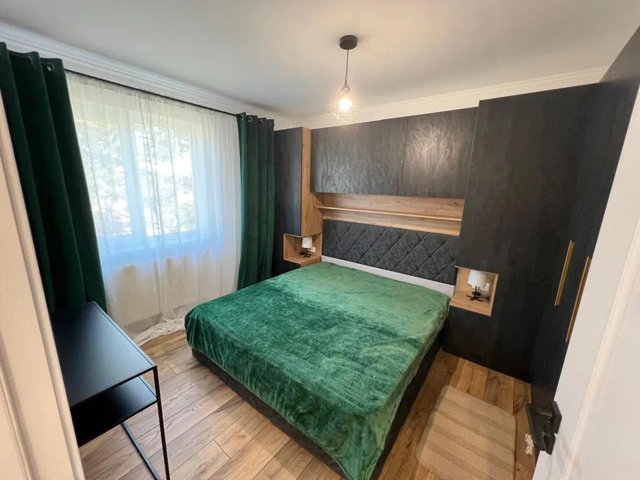 | Apartament cu 3 camere | Semidecomandat | Cartierul Grigorescu | - Poză 2