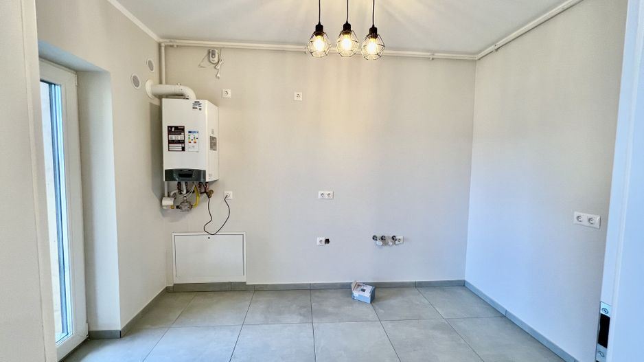 Garsonieră finisată la cheie, decomandată, cu balcon, etaj 1 - Poză 4