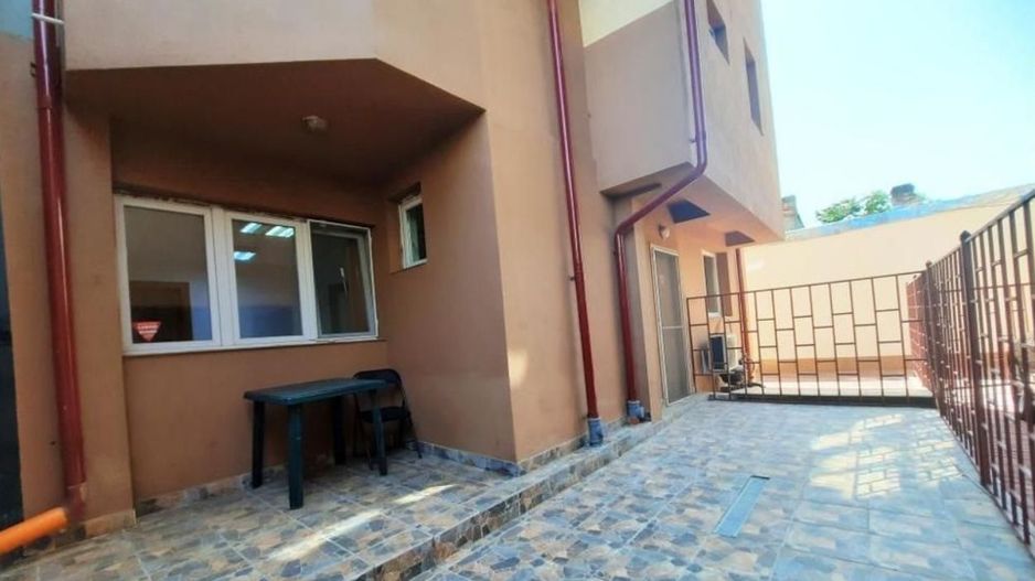 Duplex P+1, 4 camere, scara interioara, curte proprie, 104 mp, an 2013 - Poză 6