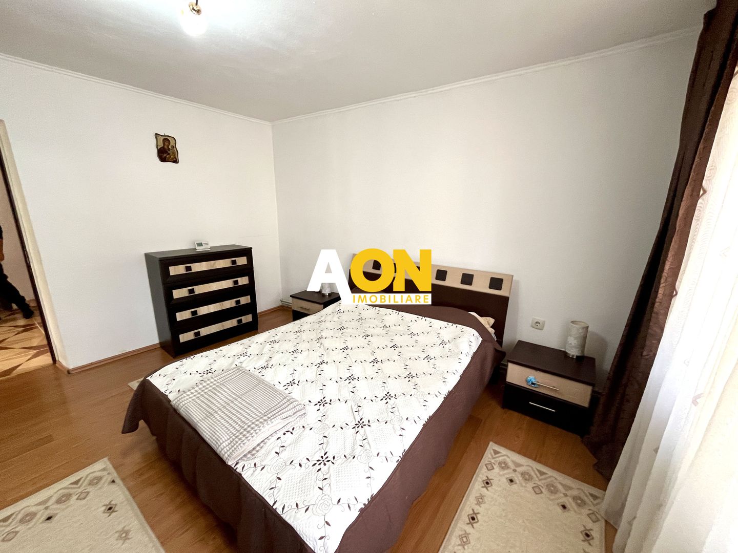 ÎNCHIRIERE! Casă cu 3 Camere, Zona Centru - Poză 5