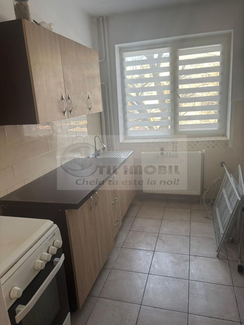 Apartament cu 2 camere Tatarasi, 54 mp, etaj 2/4, 68.000 euro - Poză 5
